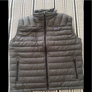 Patagonia xl vest gray men